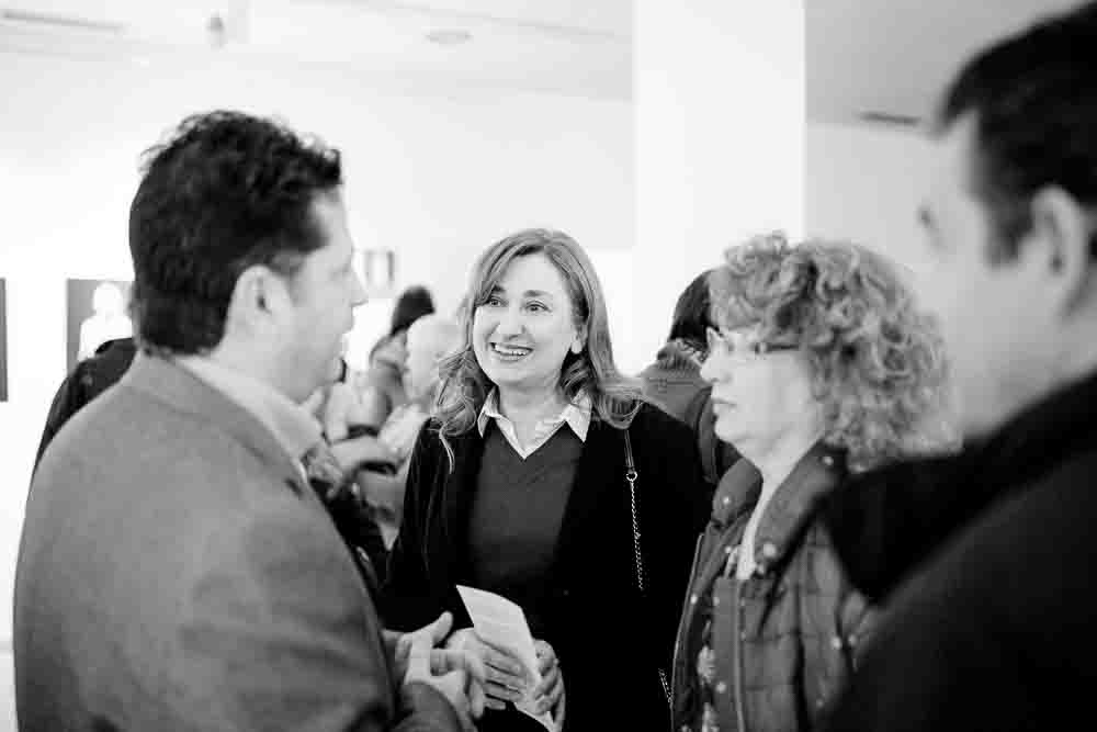 Modelos mastectomizadas conversan con el artista Toni Balanzà