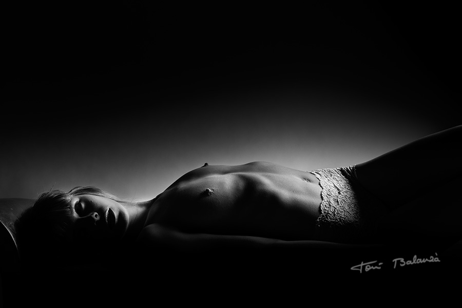 Claudia 255 nude art in black and white