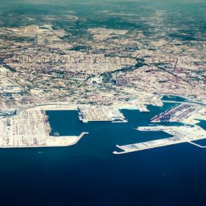 Valencia vista aerea desde el puerto mar mediterraneo - 